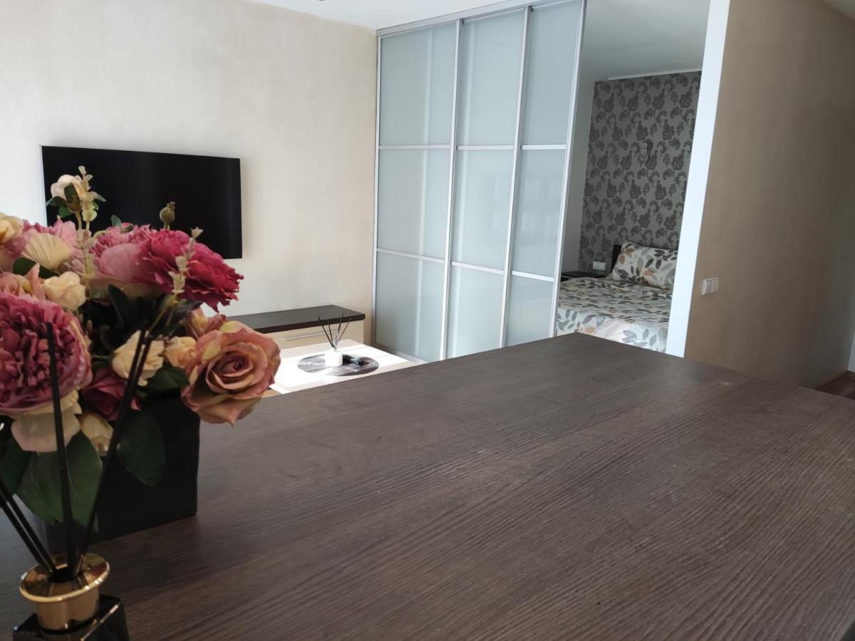 Nikoletos Apartamentai Panevėžys Dış mekan fotoğraf